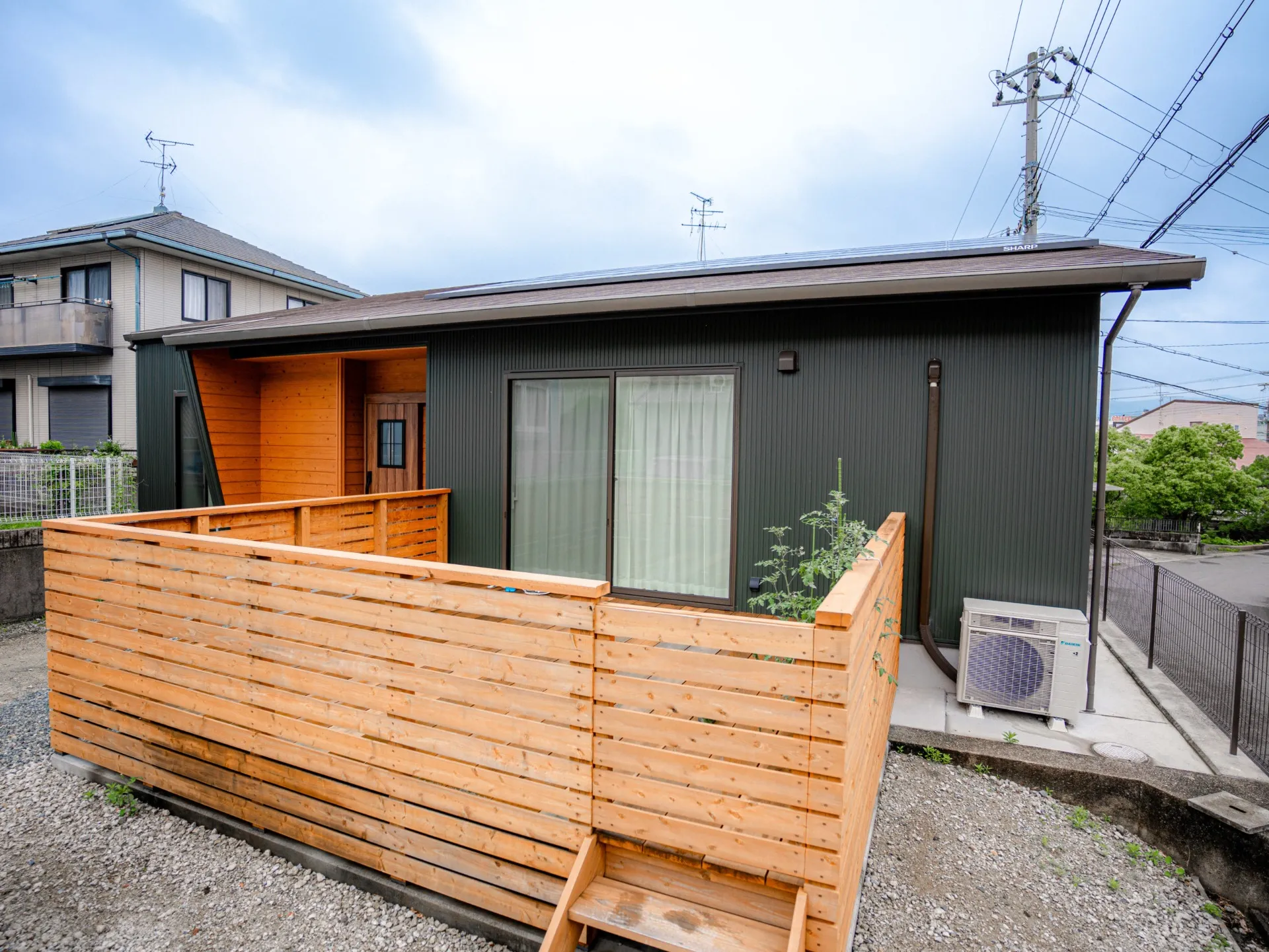 平屋建デザイン住宅