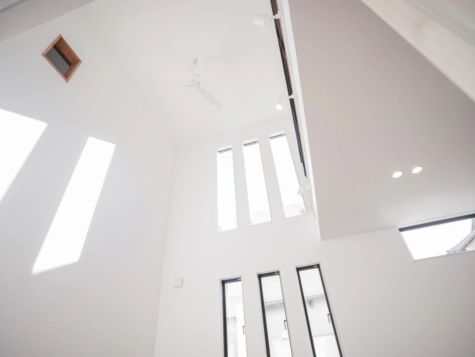 設計士と建てるシンプルモダンな二世帯住宅