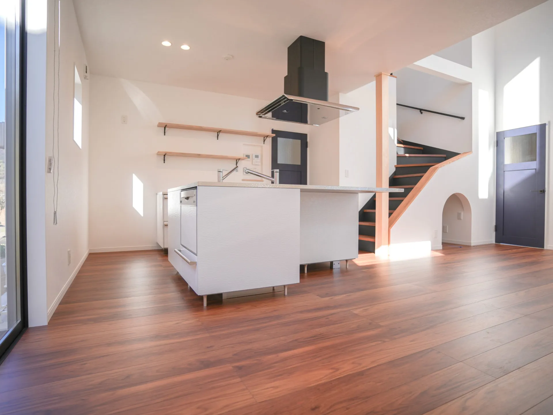 設計士と建てるシンプルモダンな二世帯住宅