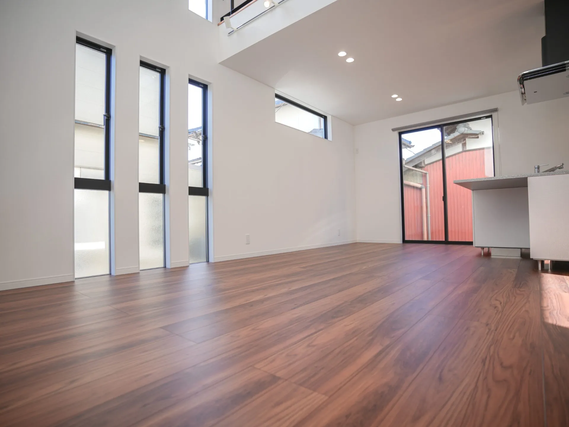 設計士と建てるシンプルモダンな二世帯住宅