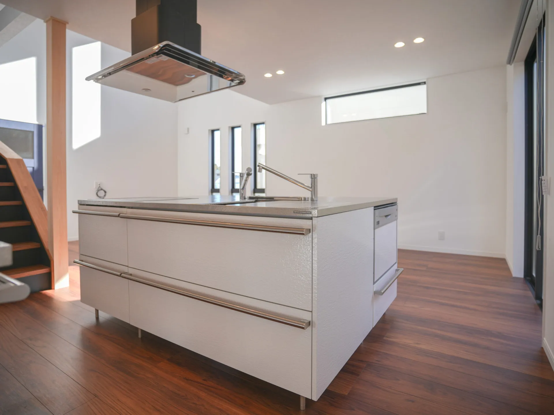 設計士と建てるシンプルモダンな二世帯住宅