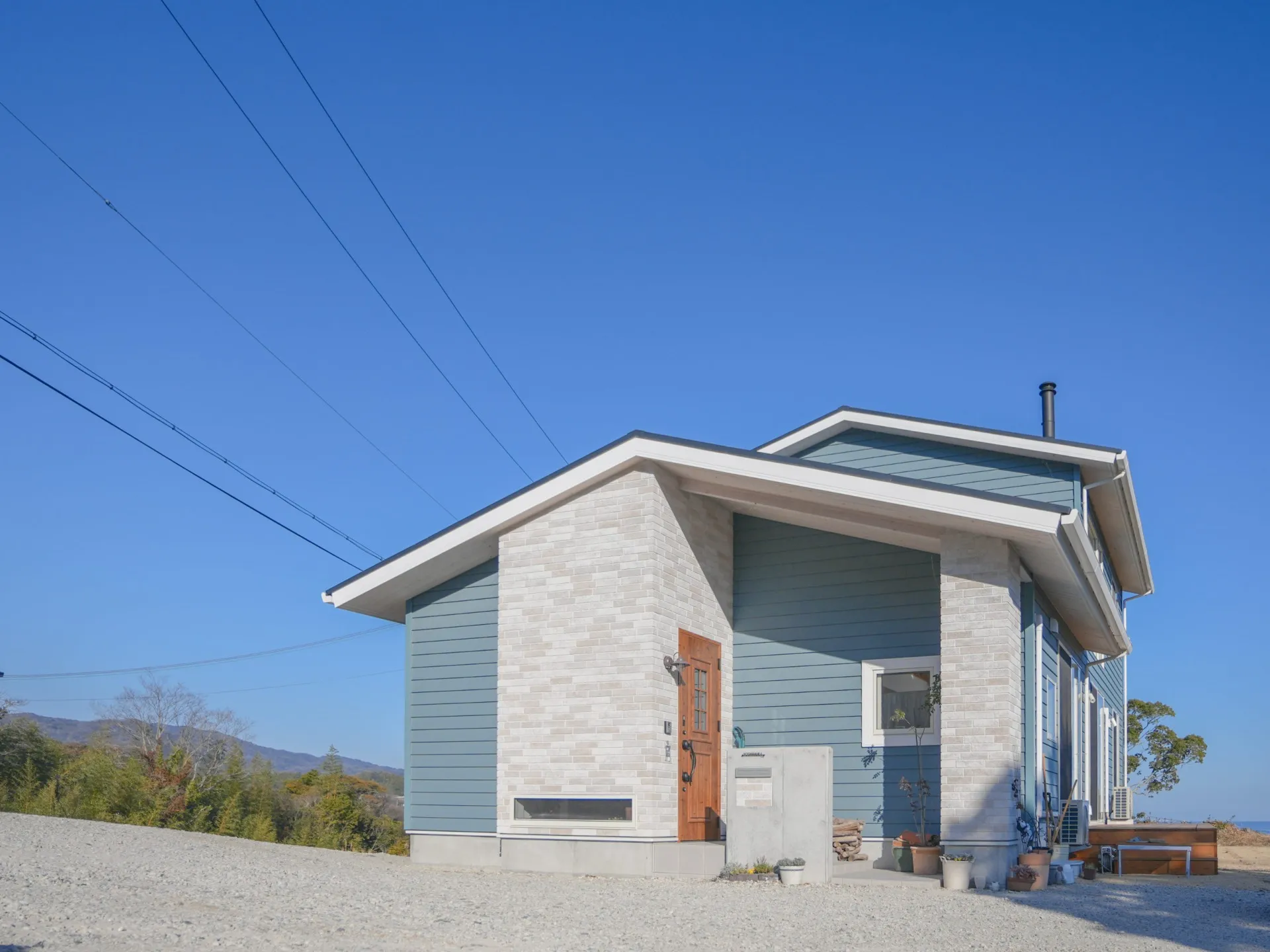 ペットと暮らす薪ストーブのある家