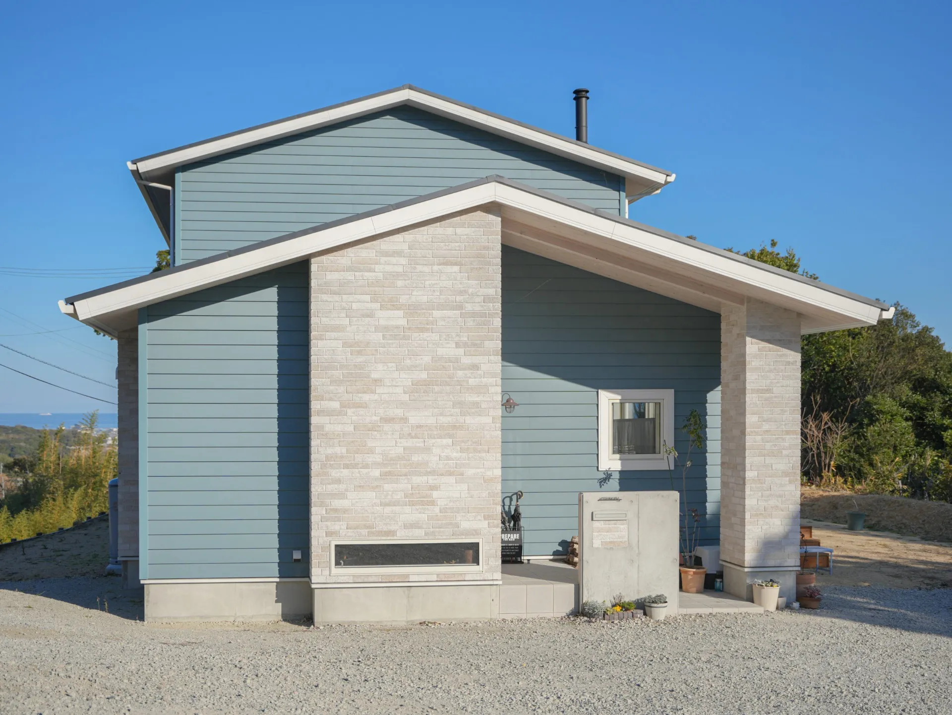 ペットと暮らす薪ストーブのある家