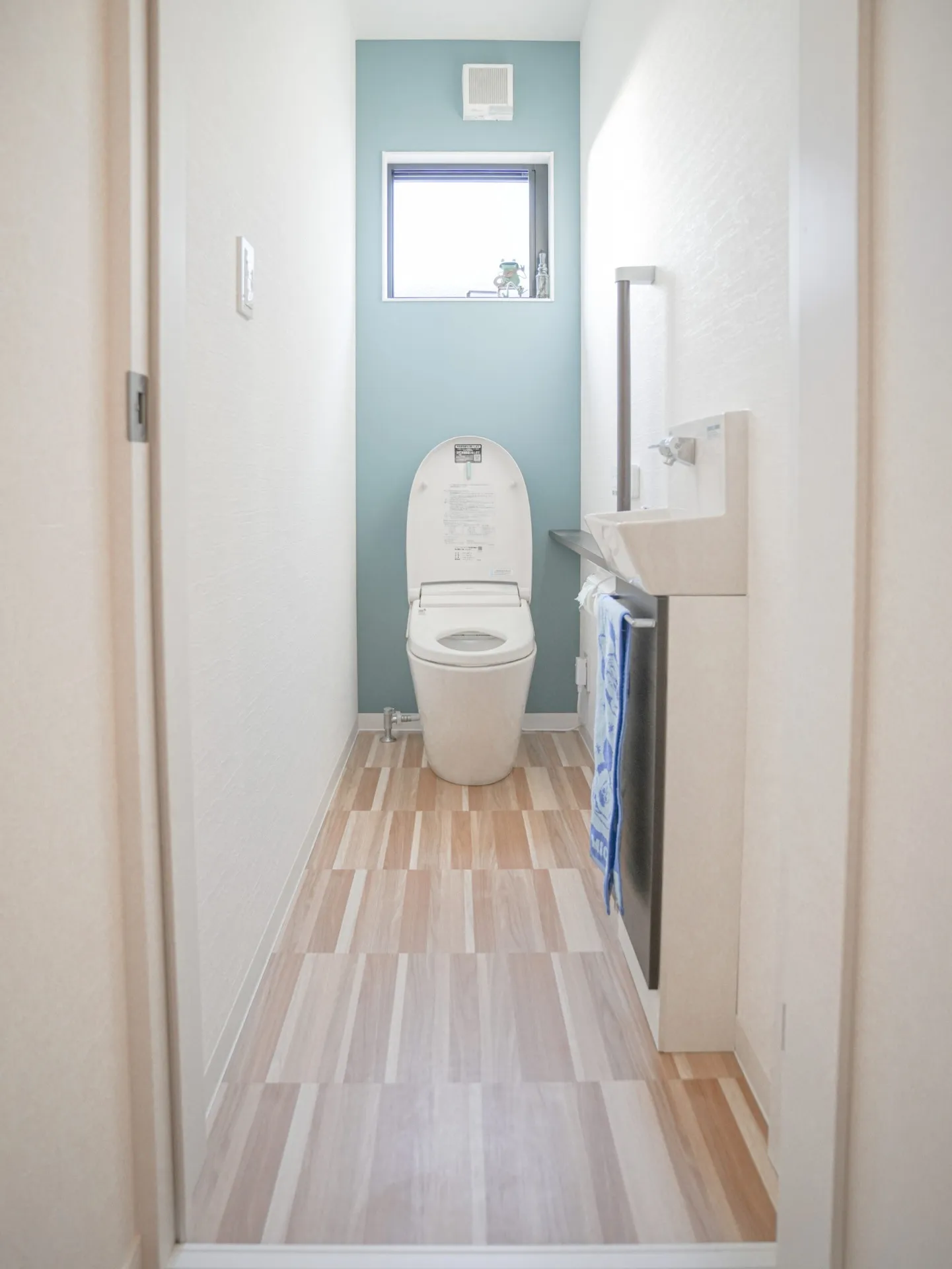 「趣味室」を備えた1.5階建て住宅